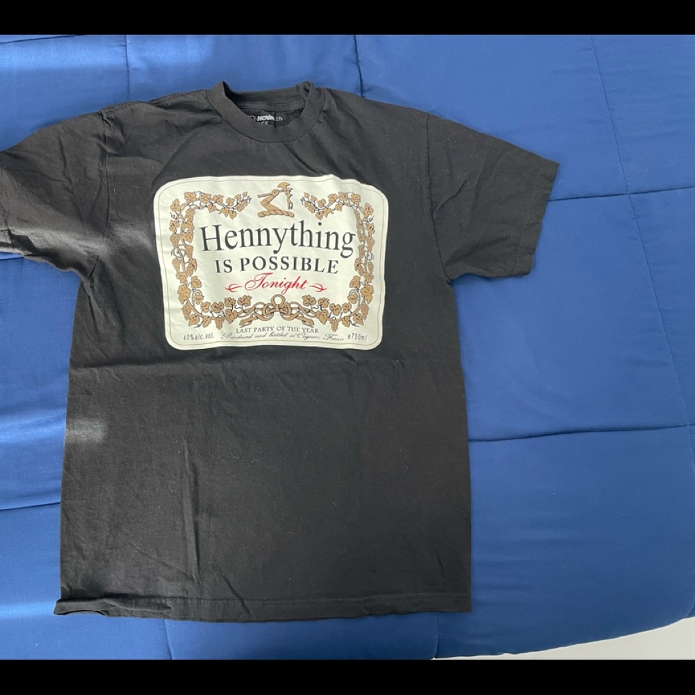 Black graphic tee